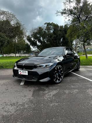 BMW 320i 2.0 16V TURBO FLEX M SPORT AUTOMÁTICO BMW 320i 2.0 16V TURBO FLEX M SPORT AUTOMÁTICO